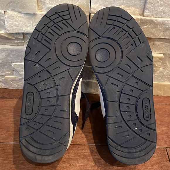 Lacoste Boy’s White and Navy Sneakers - Picture 5 of 10